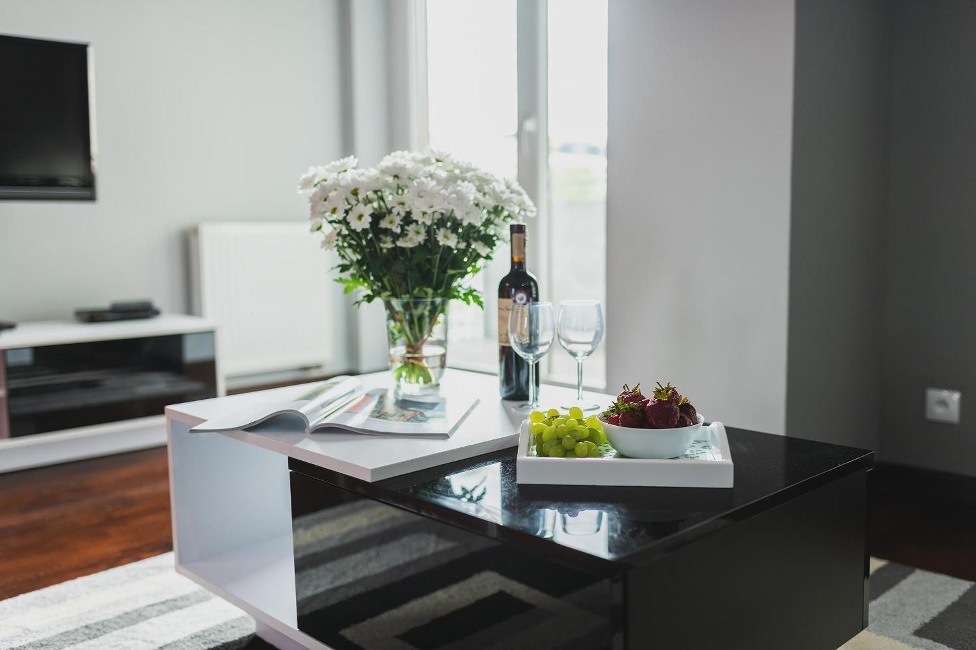P&o Wola Tarasy Apartment *